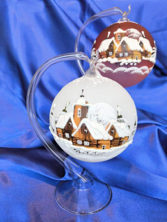 Vianočný sklenený svietnik ZÁVESNÁ GUĽA HURKA 11 cm, 1 ks (viac farebných variantov)